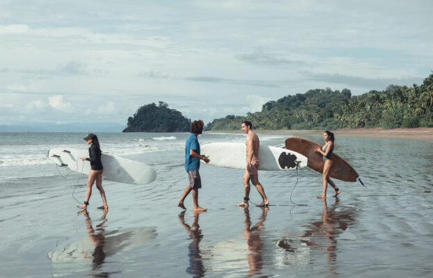 Surf local en el Choco : comunidad del oceano